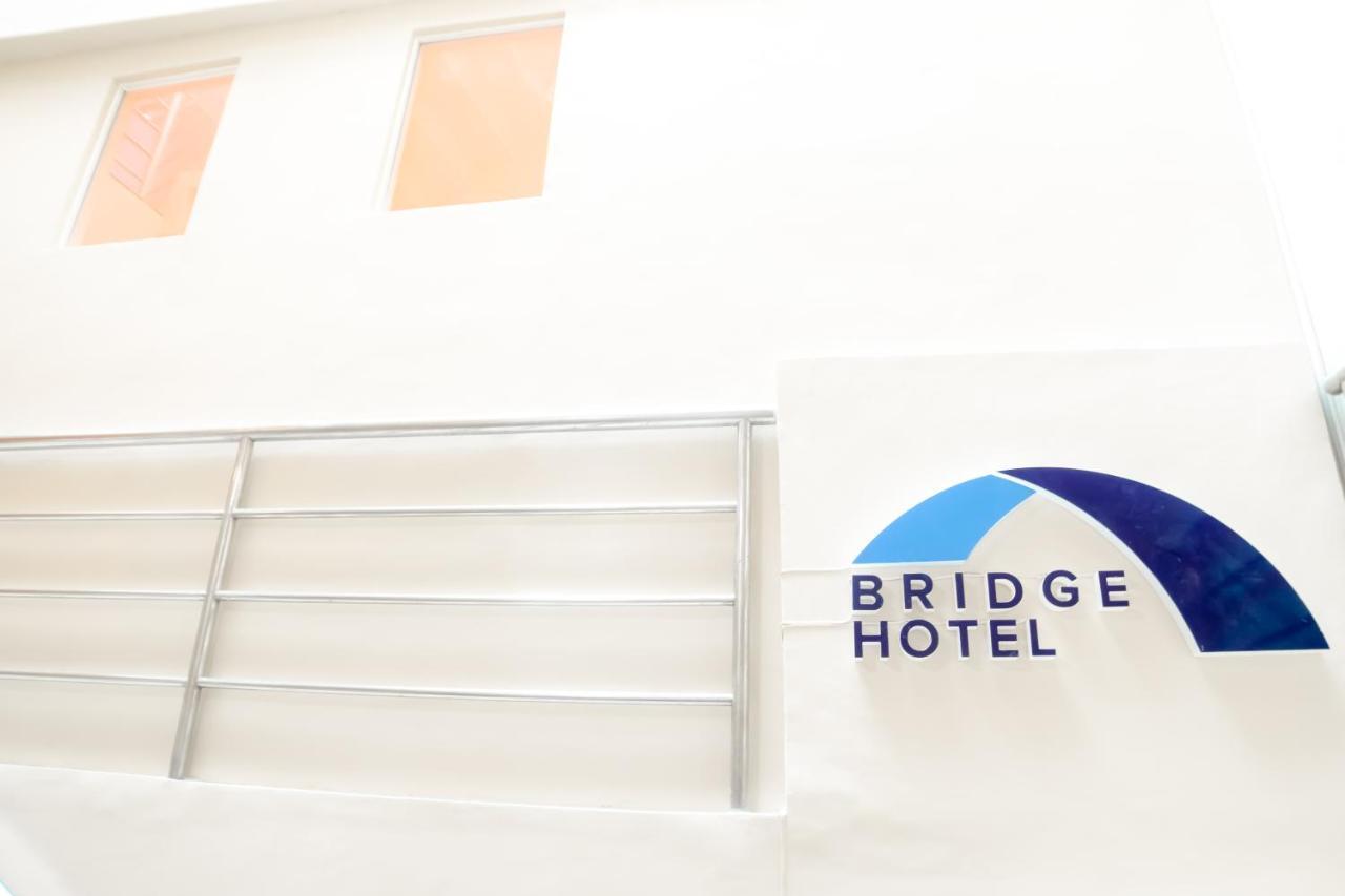 Bridge Hotel Cagayán de Oro Extérieur photo